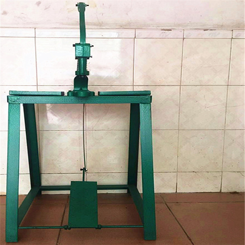 打鸡眼机 纽扣机器 手压式鸡眼机 脚踏气眼机 脚踩四合扣机器