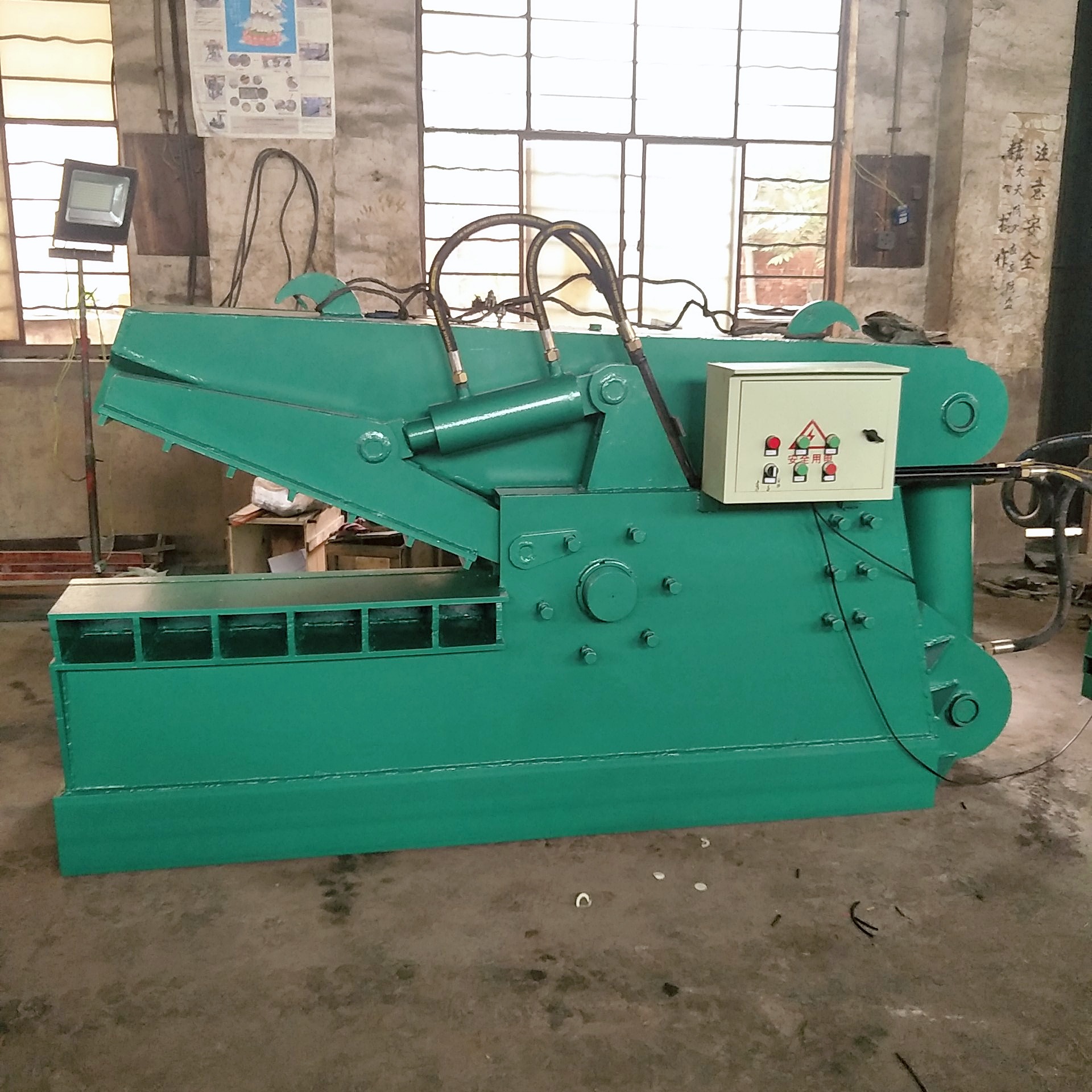 特价160吨金属剪切机 液压鳄鱼剪 废铁钢板剪切机 鳄鱼式剪铁机