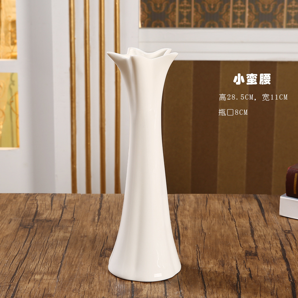 Decoration Decoration New Chinese Heart-Shaped Ceramic White Vase Wholesale Gifts & Crafts