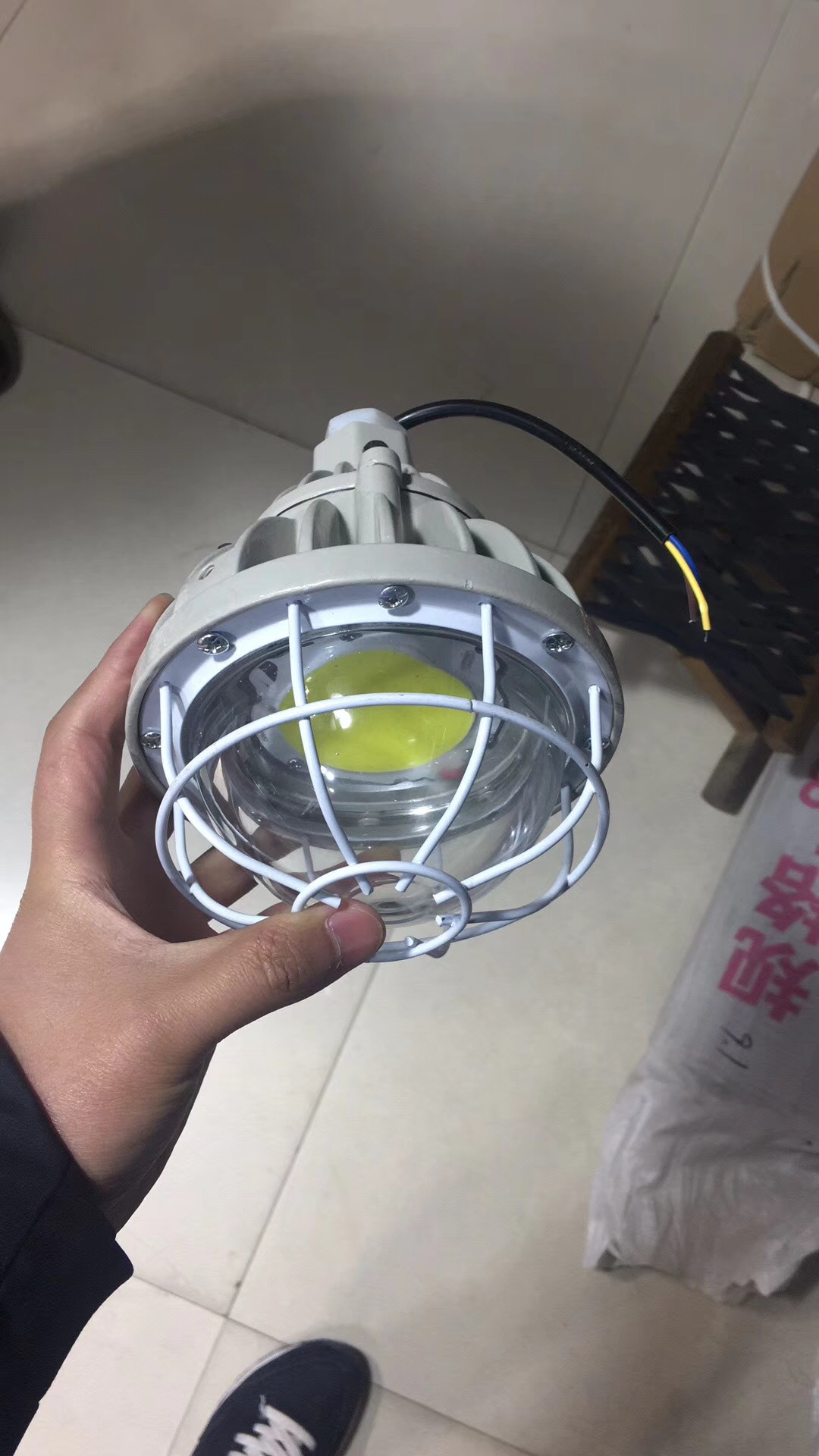 led防爆灯100w200w250w400w仓库工厂车间隔爆型工程专用灯防爆灯