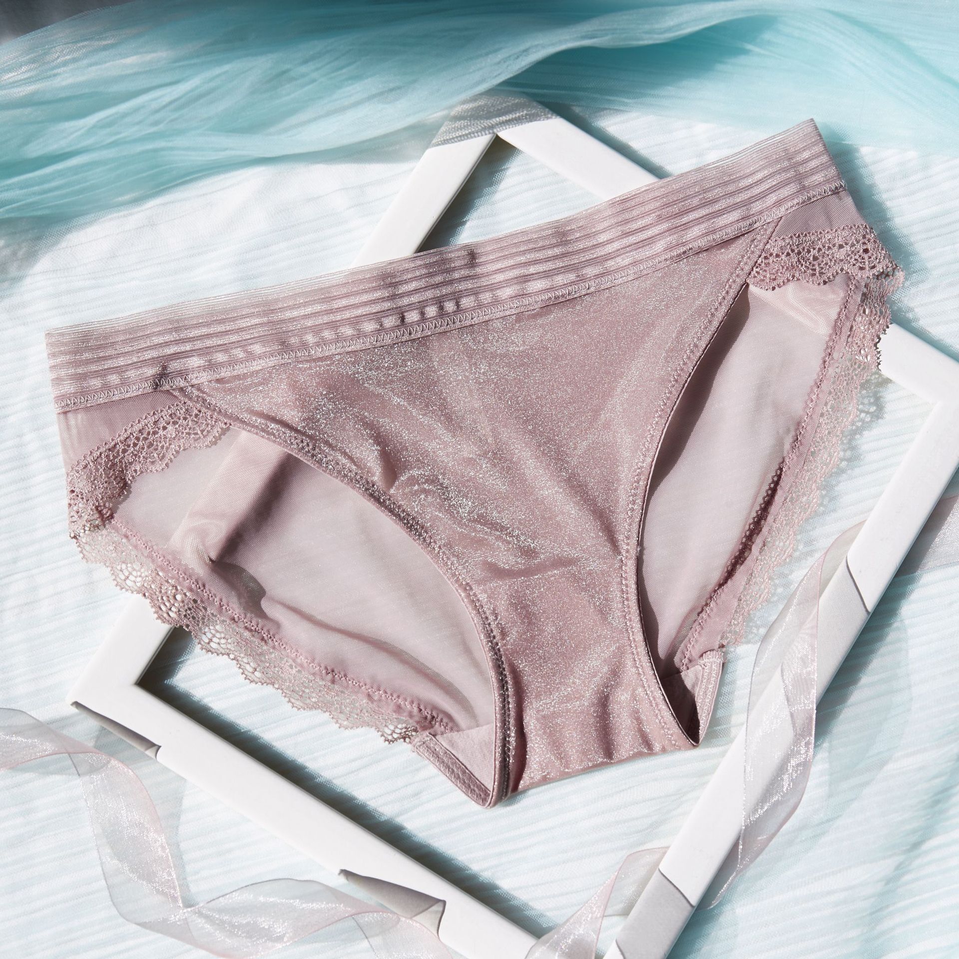 比诺女子 性感超薄高档蕾丝边大码内裤女三角裤低腰包臀透视