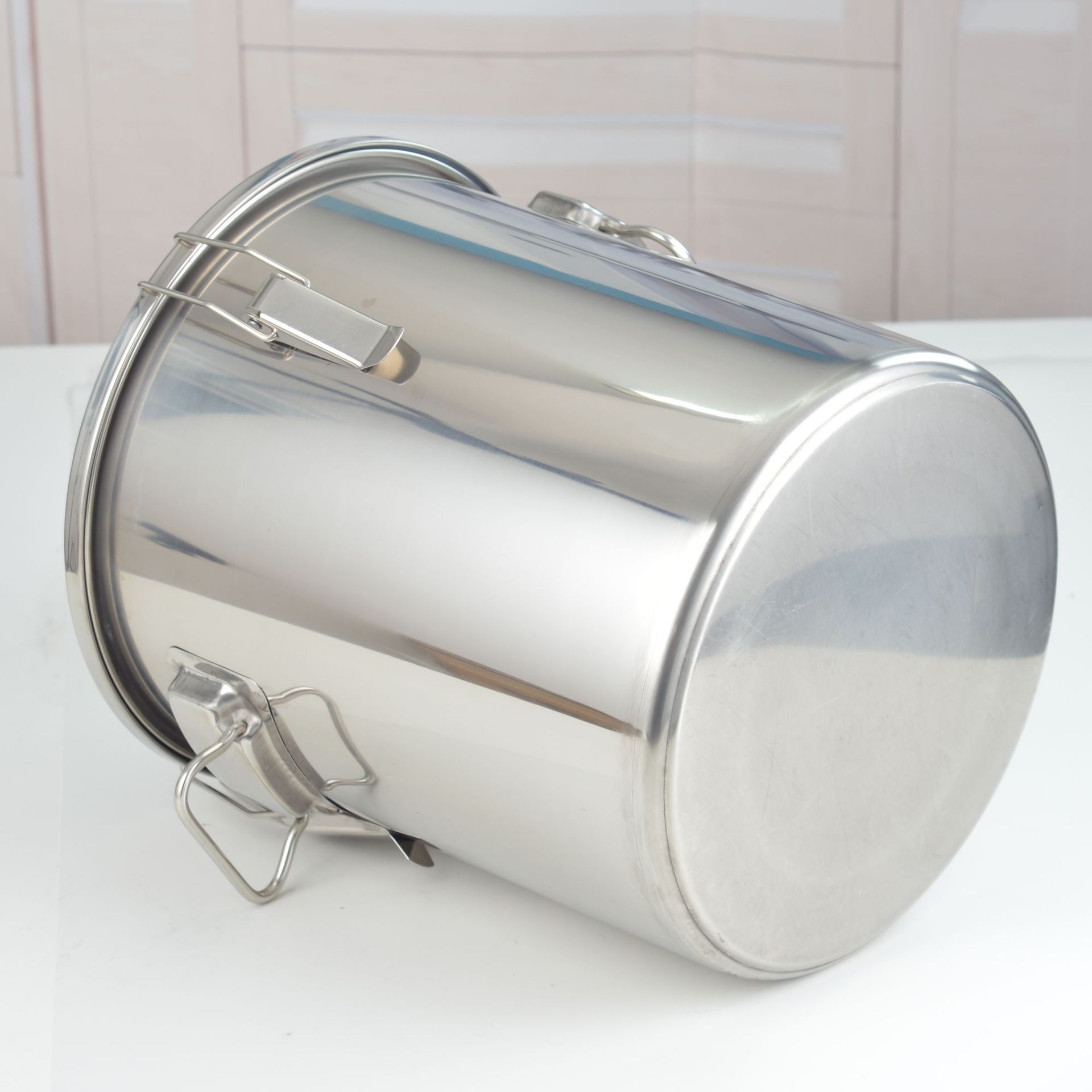 不锈钢密封桶201材质周转酿酒桶加卡扣复底加厚25-60cm运输多用桶