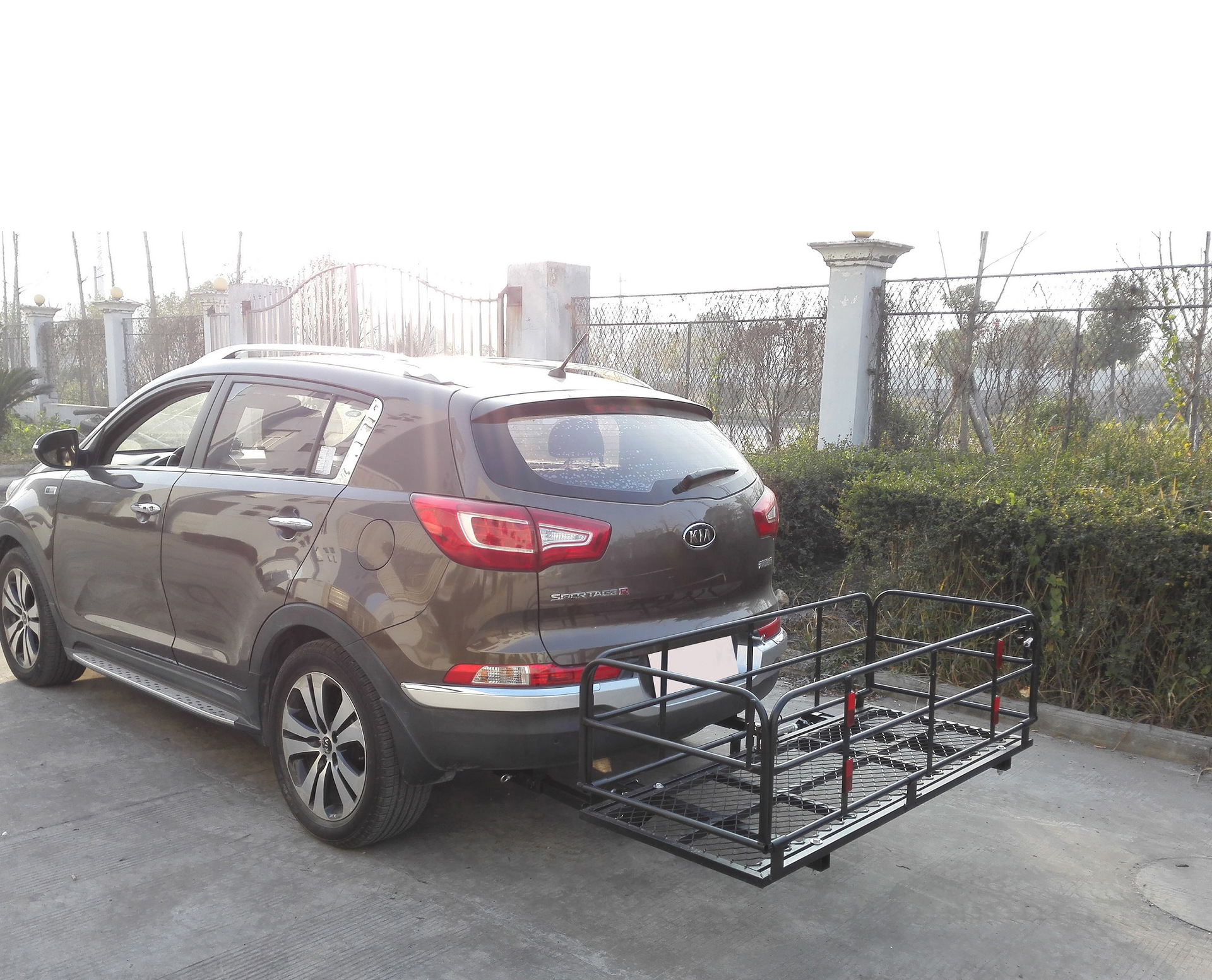 汽车通用行李尾架铁制行李框 拖斗载物篮 suv房车双腿支撑拖架