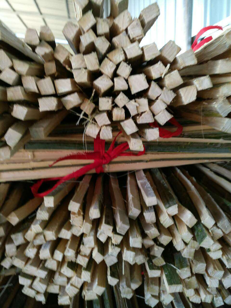 竹条 花圈伞骨架 四年以上毛竹生产 质量坚硬 韧性好