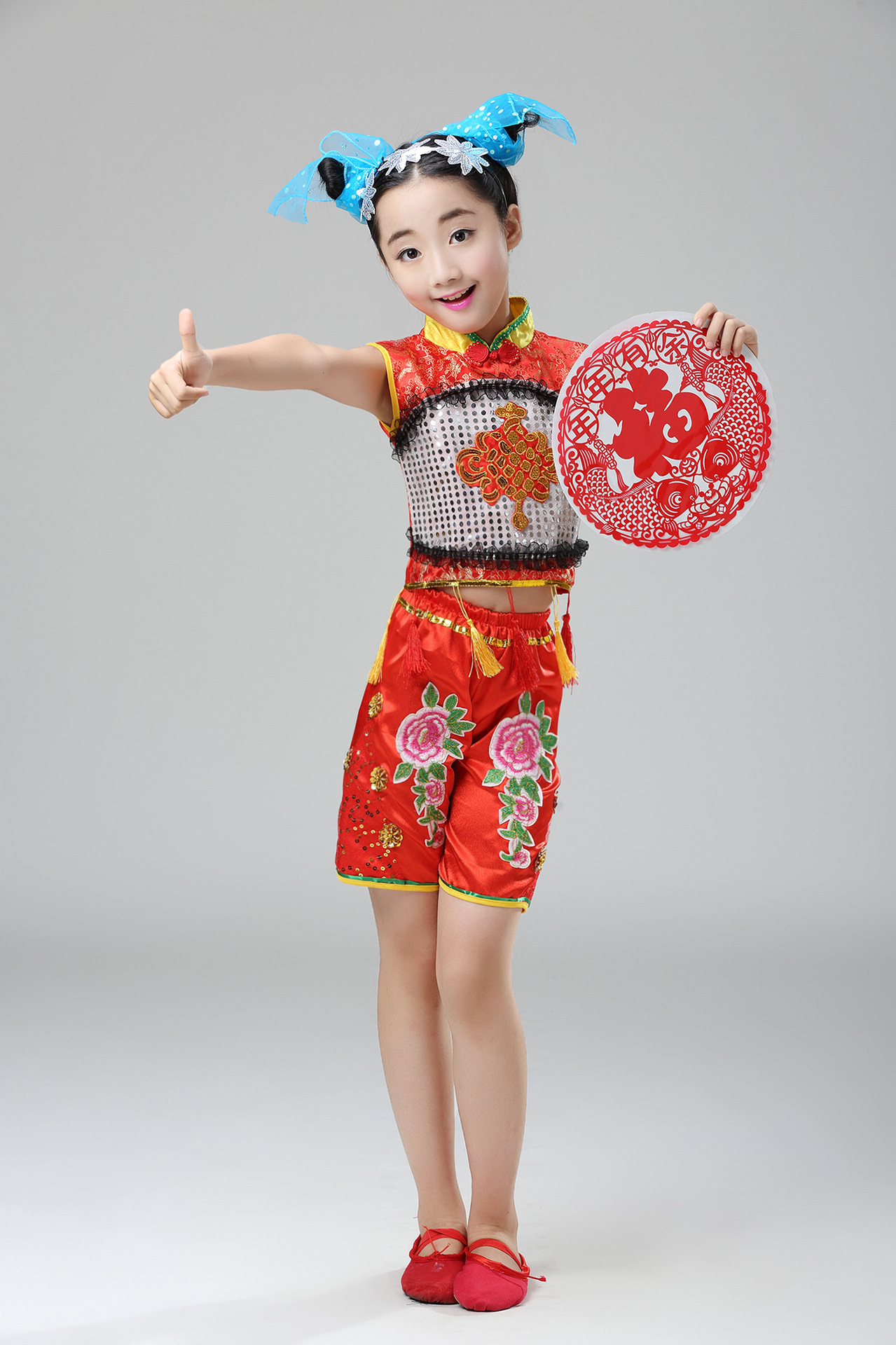 新款小荷风采剪窗花少儿舞蹈服装民族剪纸姑娘舞蹈群体演出服