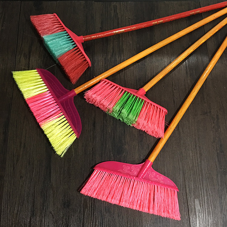 厂家批发家用扫把塑料小笤帚木杆魔术单个笤帚簸箕套装家务扫地