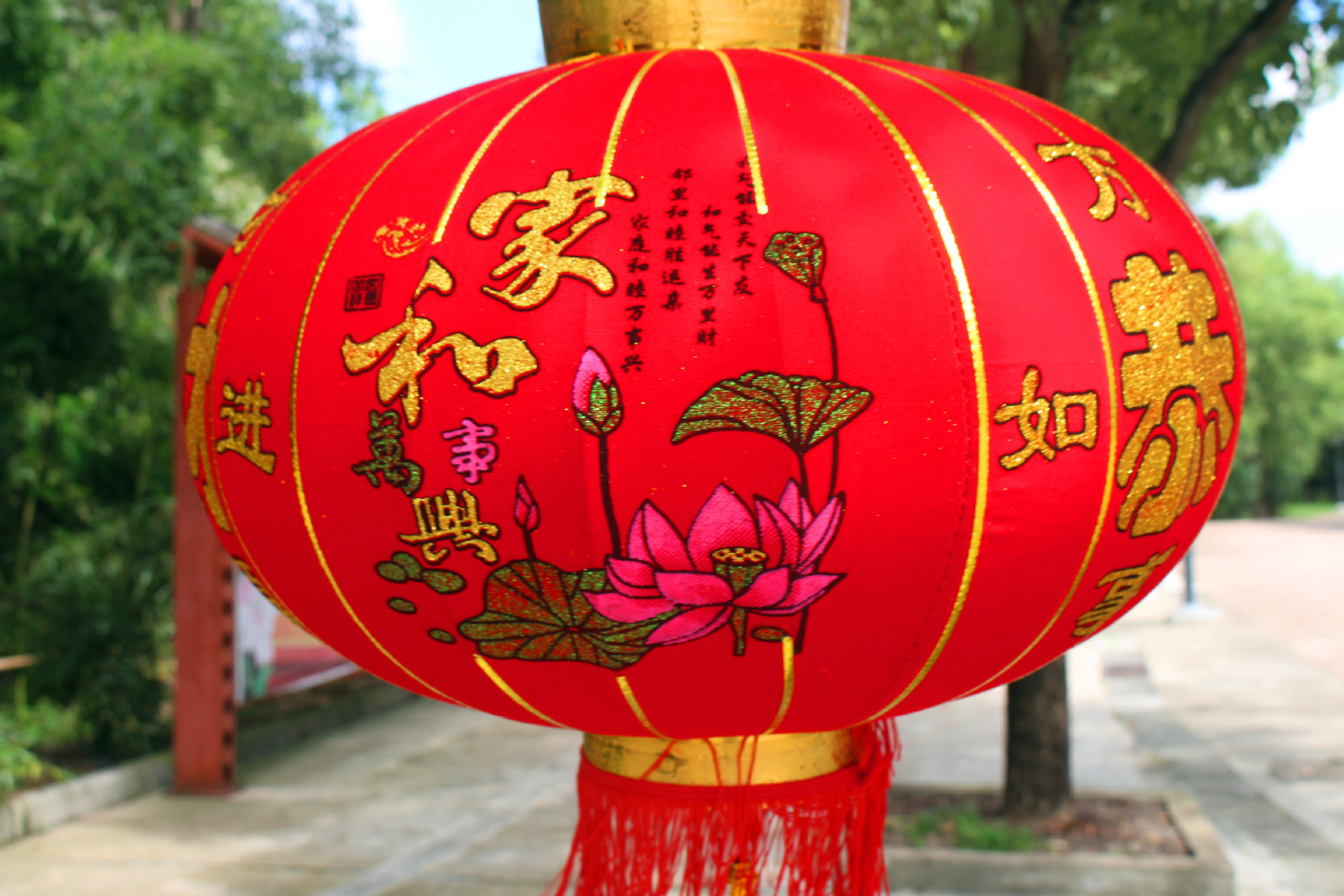 厂家直销植绒布印花大红灯笼春节新年元宵喜庆节日长杆灯笼