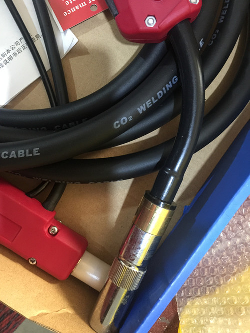 二氧化碳气体保护焊枪 松下式焊枪500a 5米