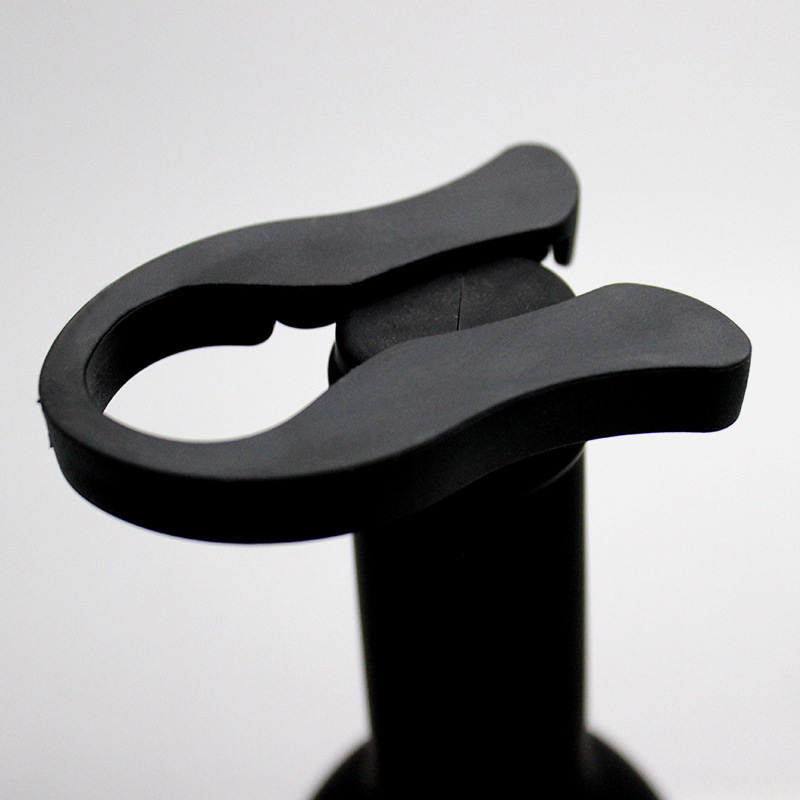 厂家直销 便宜割刀 塑料割纸器 红酒割箔器 红酒酒具 量大从优