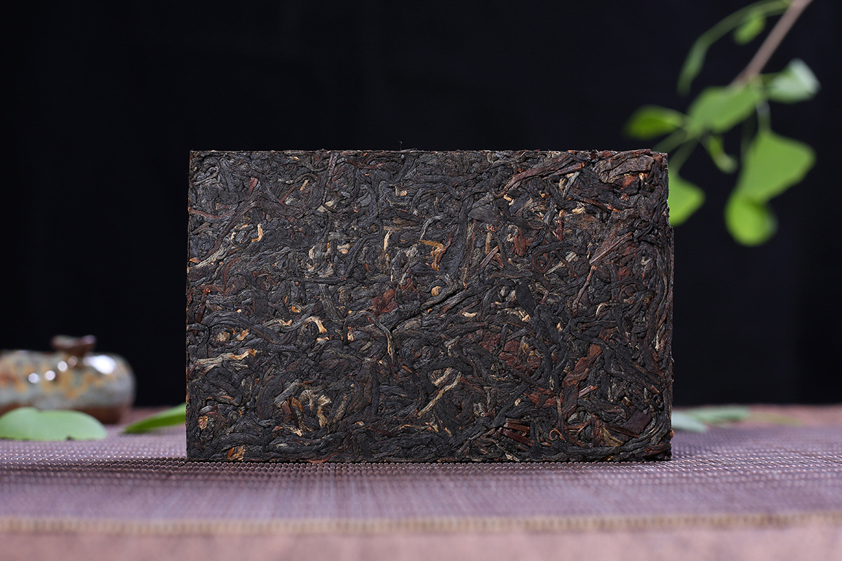 批发 晒红 云南勐海高山 滇红茶砖茶 越陈越香红茶 一件代发