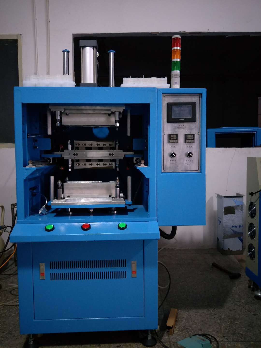 尼龙加玻纤塑料焊接机防水防气密 pp马桶盖料热板焊接机 塑料机械