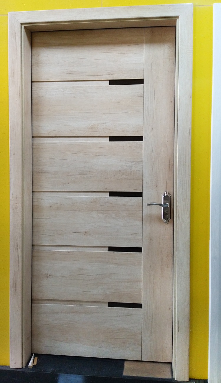 厂家定制现代橡木门 整套泰国橡胶木8厘平雕 庭院橡木实木门批发