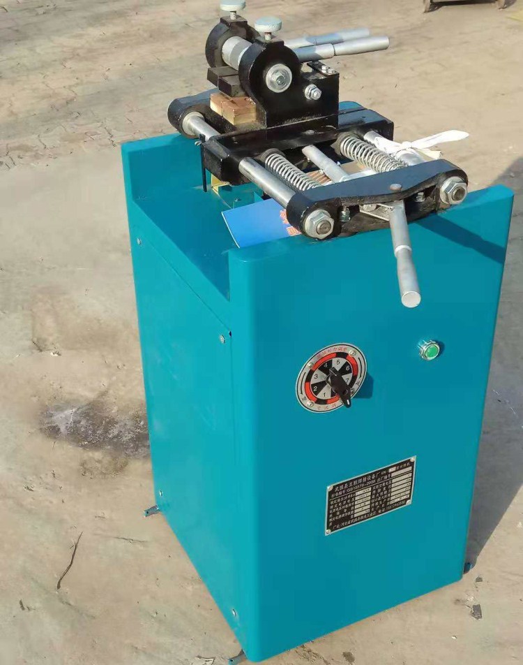 厂家供应un-40型对焊机 手动钢筋对焊机 碰焊机