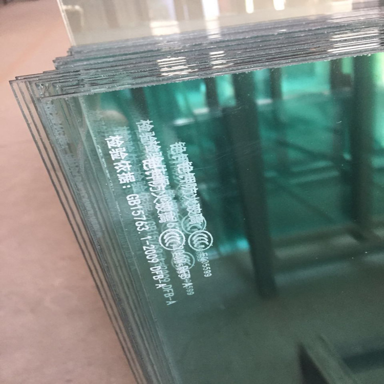 新型 纳米硅防火玻璃 5 1 3 无气泡 无变色