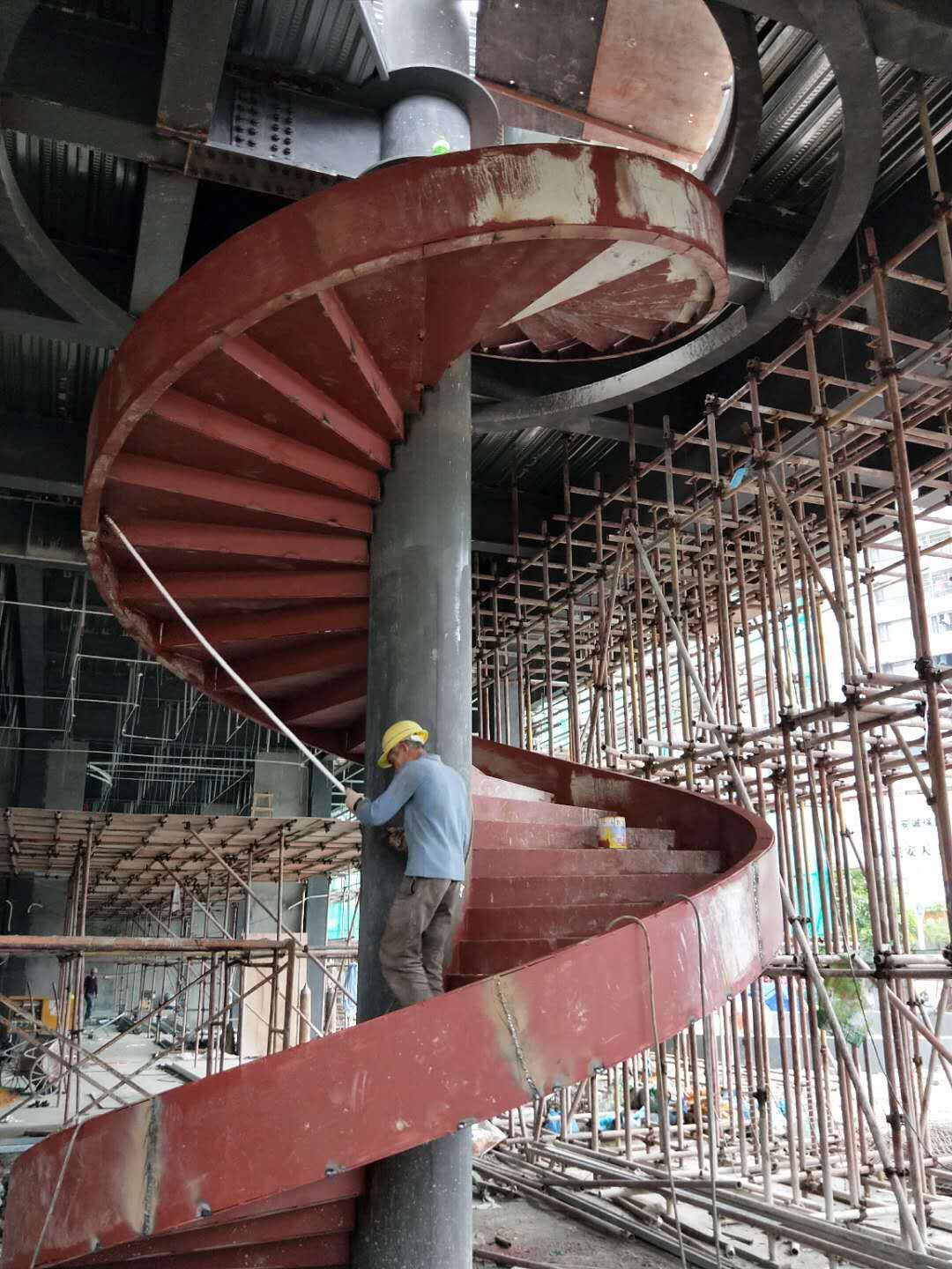 户外室内铁艺不锈钢旋转楼梯钢结构消防螺旋楼梯厂家定制出口