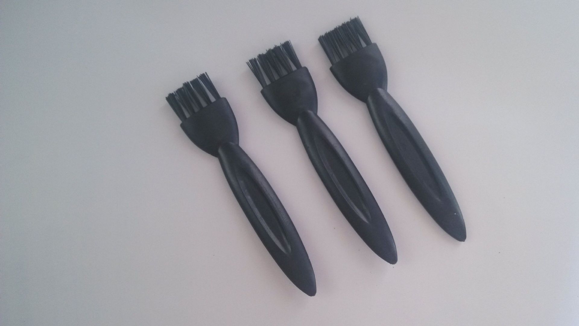 电动剃须刀小毛刷 小刷子 弯头清洁刷 刮胡毛刷