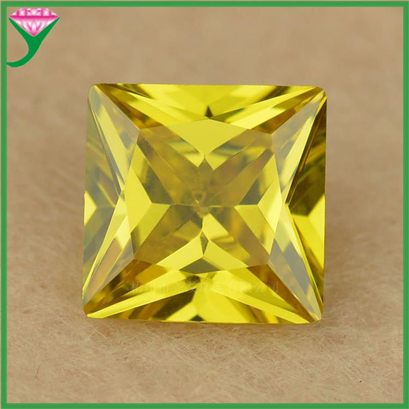 生产厂家 梧州专业人造宝石 金黄色公主方正方形合成立方氧化锆石