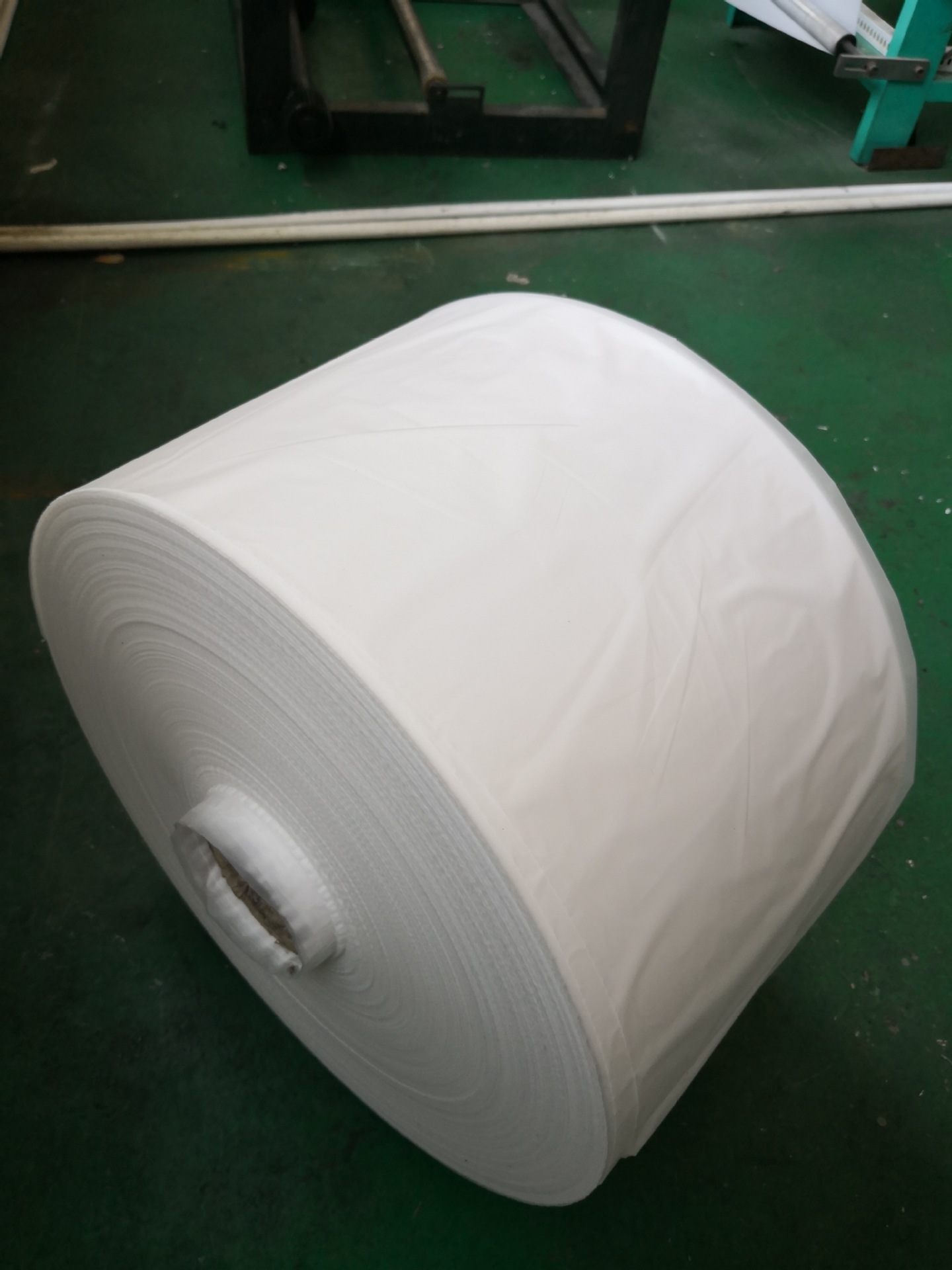 cpe膜卷料磨砂袋卷膜原材料包装袋原料各种尺寸定制批发