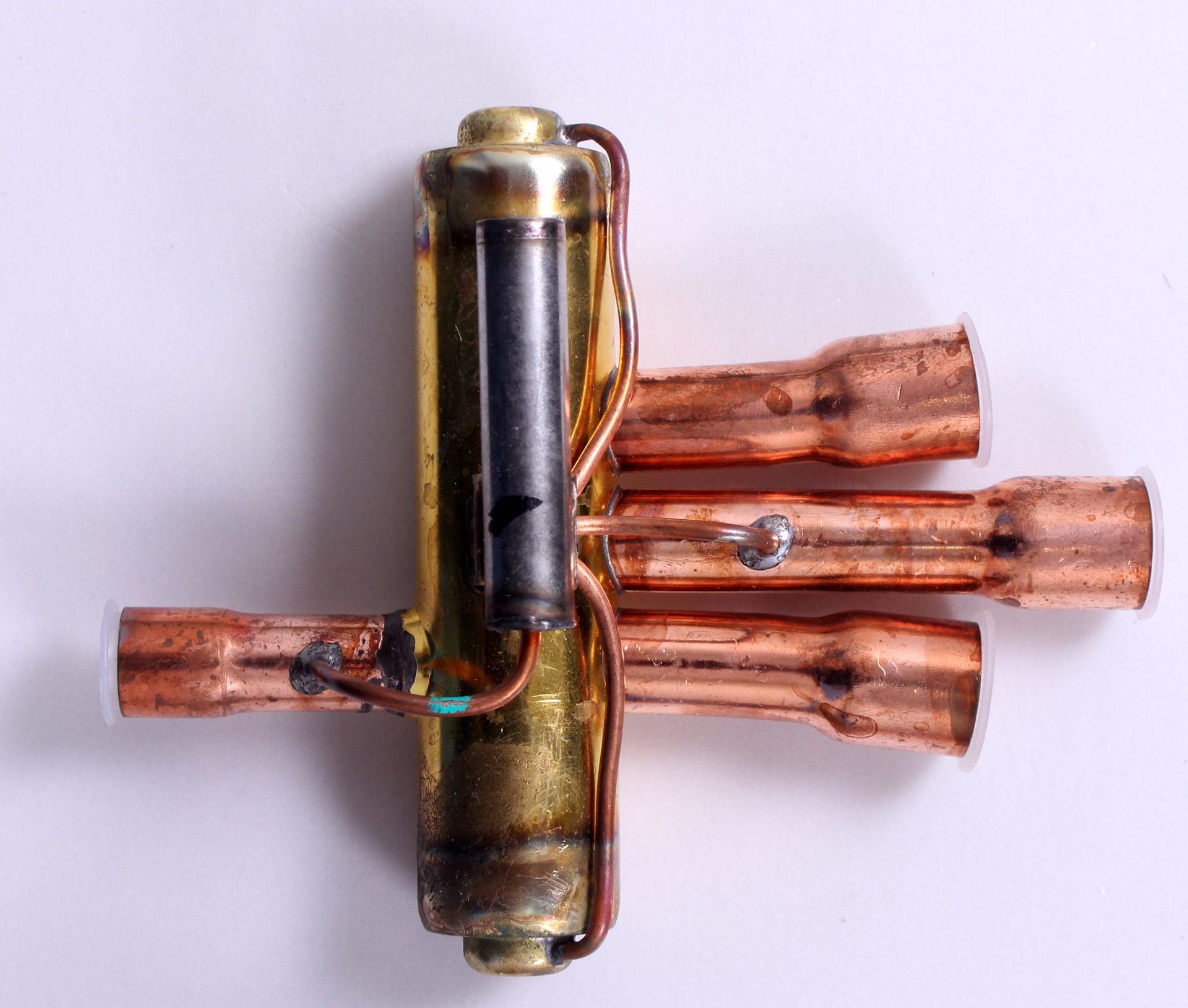 四通阀四通换向阀空调四通换向阀空调四通阀直管四通换向阀