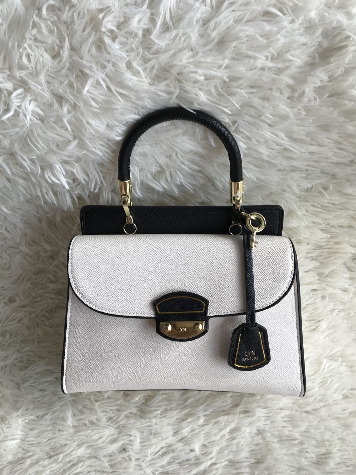 lyn 新款锁扣手提包单肩斜跨包