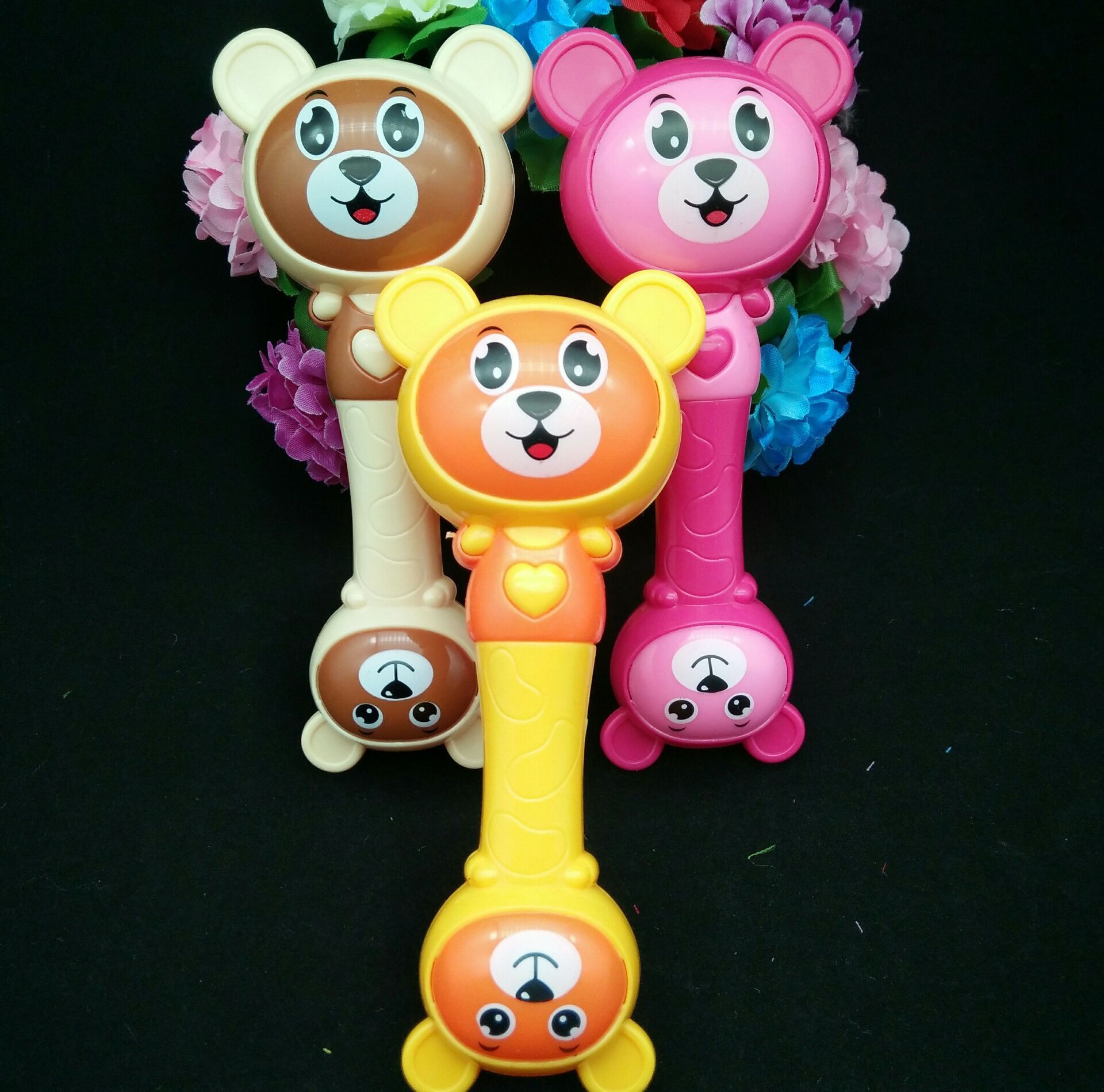 双头小熊摇铃 婴儿益智玩具手摇铃儿童玩具批发2元店婴儿店货源