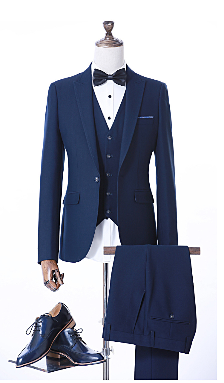 新款伴郎服出租结婚新郎西服商务正装大码兄弟团西装套装一件代发