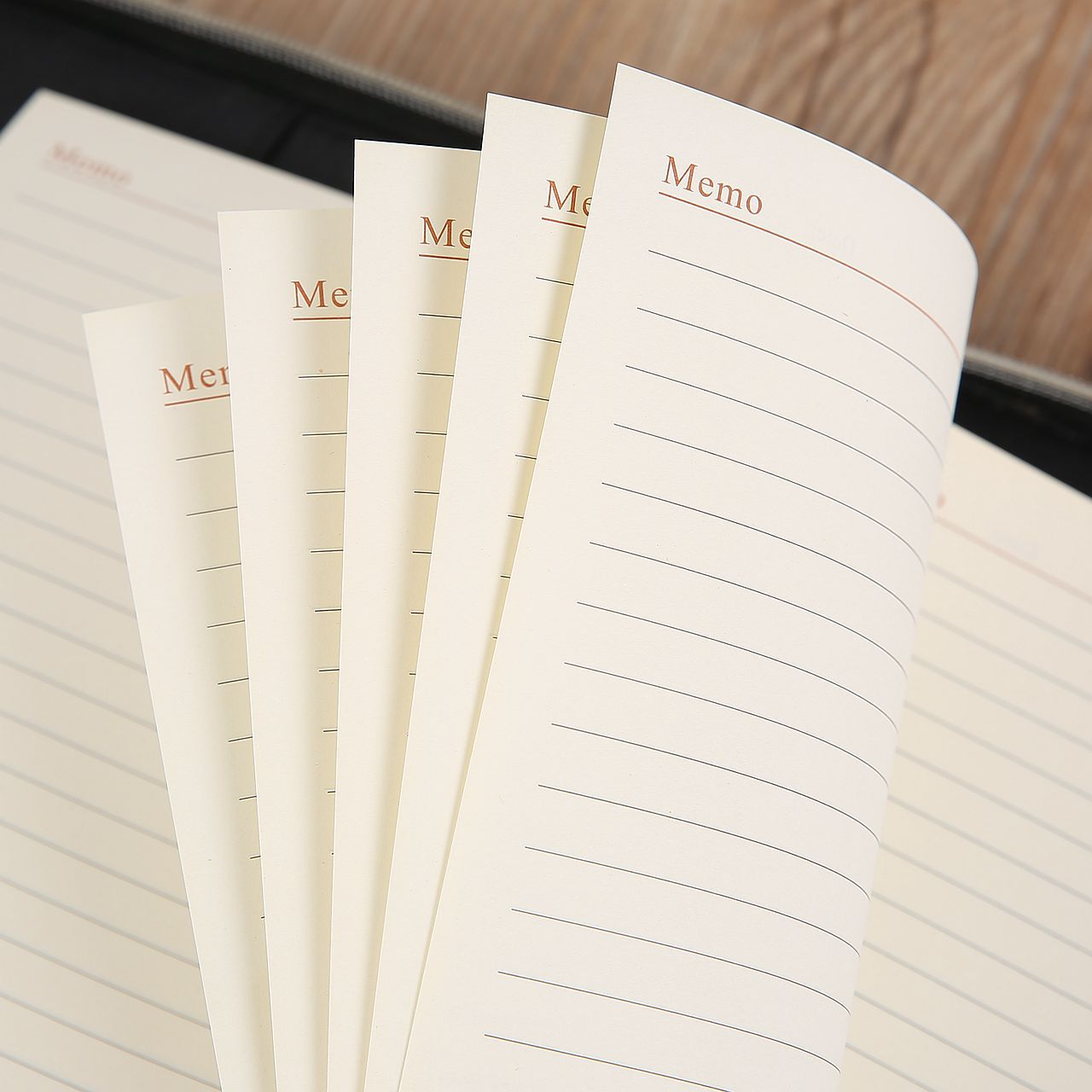 创意商务皮革办公笔记本定制印刷 定制多色活页便签记事本