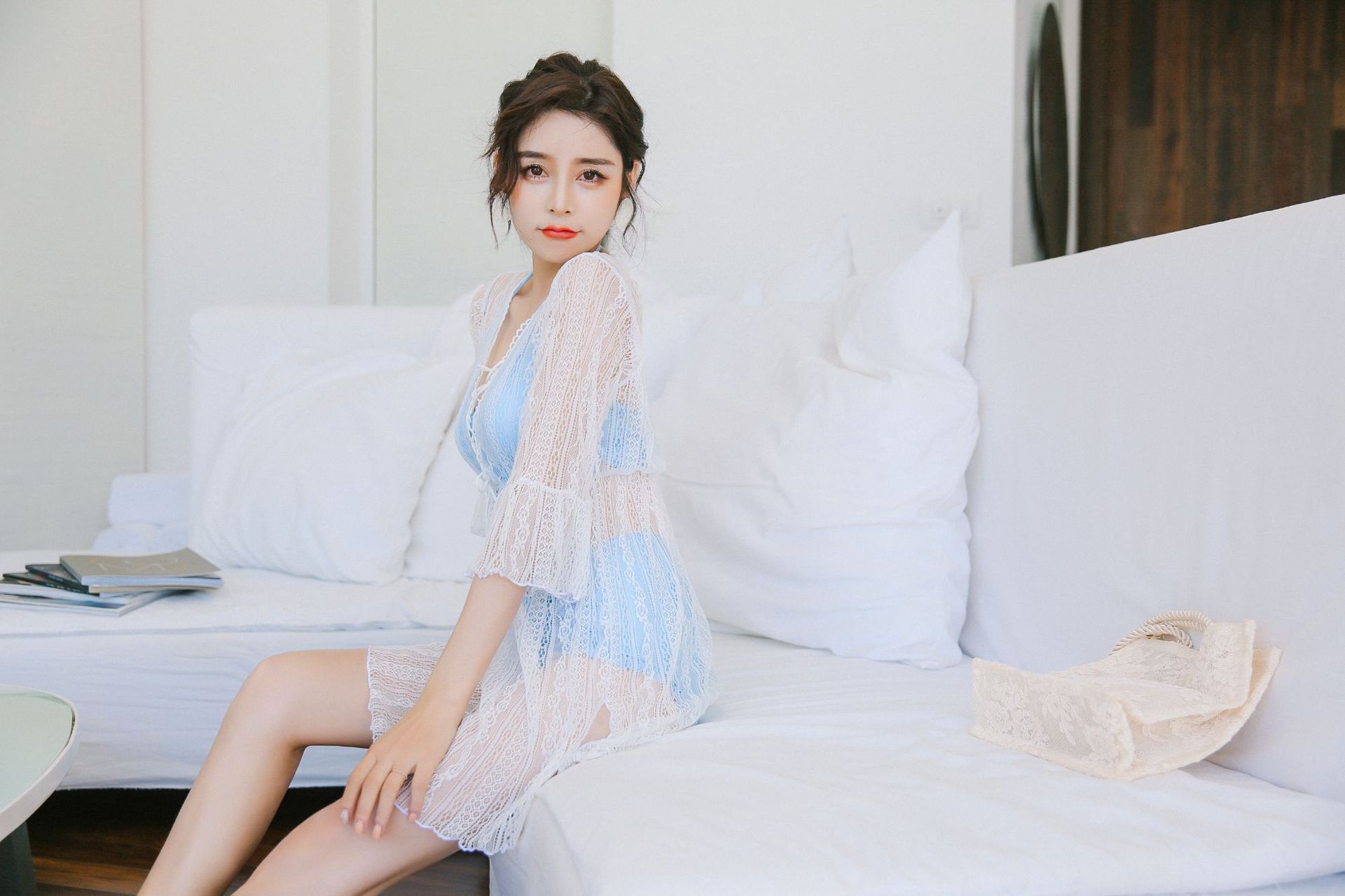 新款泳衣女 朦胧少女系泳装三件套 钢托聚拢比基尼蕾丝罩衫游泳衣