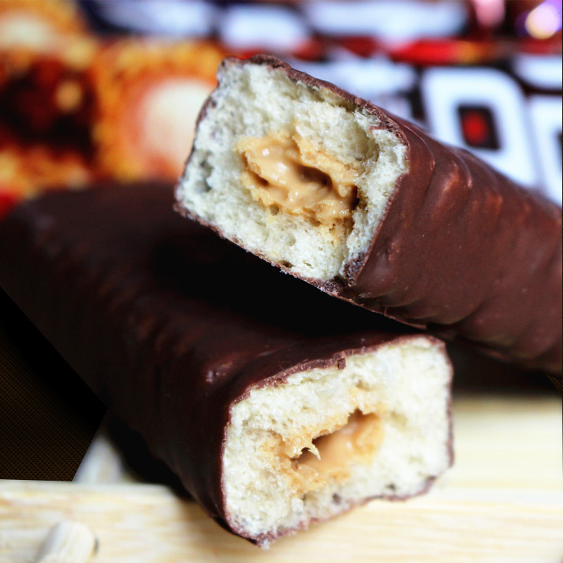 帝诺怡口棒26g*20支/盒夹心米果巧克力棒休闲零食花生味