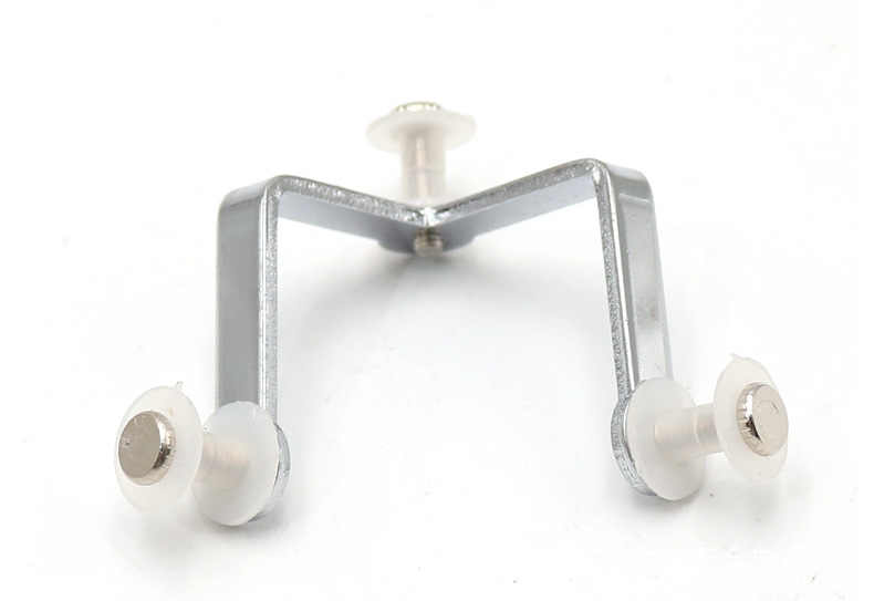 三孔玻璃连接件玻璃五金配件玻璃橱柜配件钢化玻璃连接件连接爪