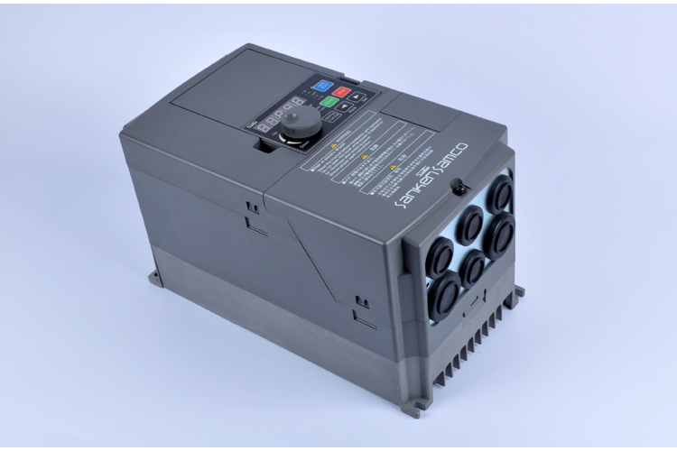 三垦变频器s06-4a019-b 原装正品7.5kw380v