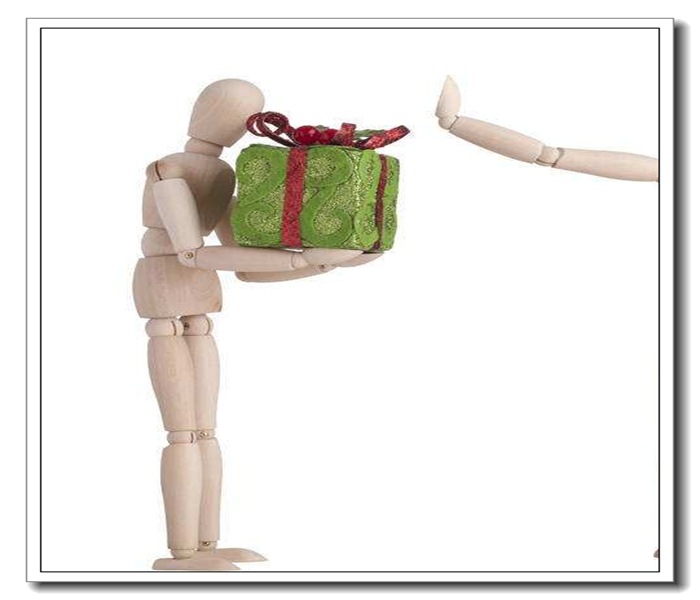 直截了当而又所言不虚地向赠送者说明自己之所以难以接受礼品的原因