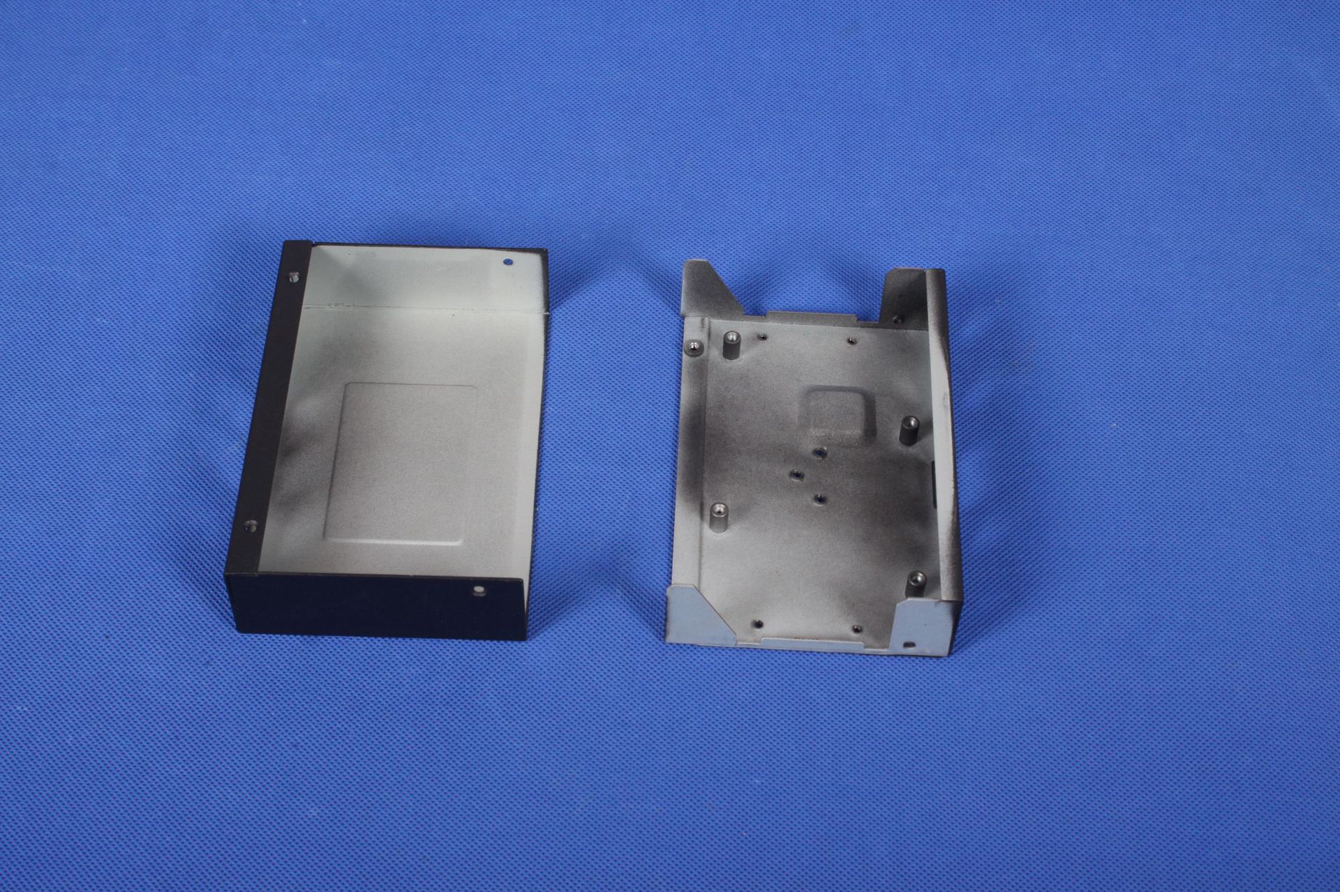 东莞生产通用铁壳冲压电源外壳wifi电源盒五金路由器盒子