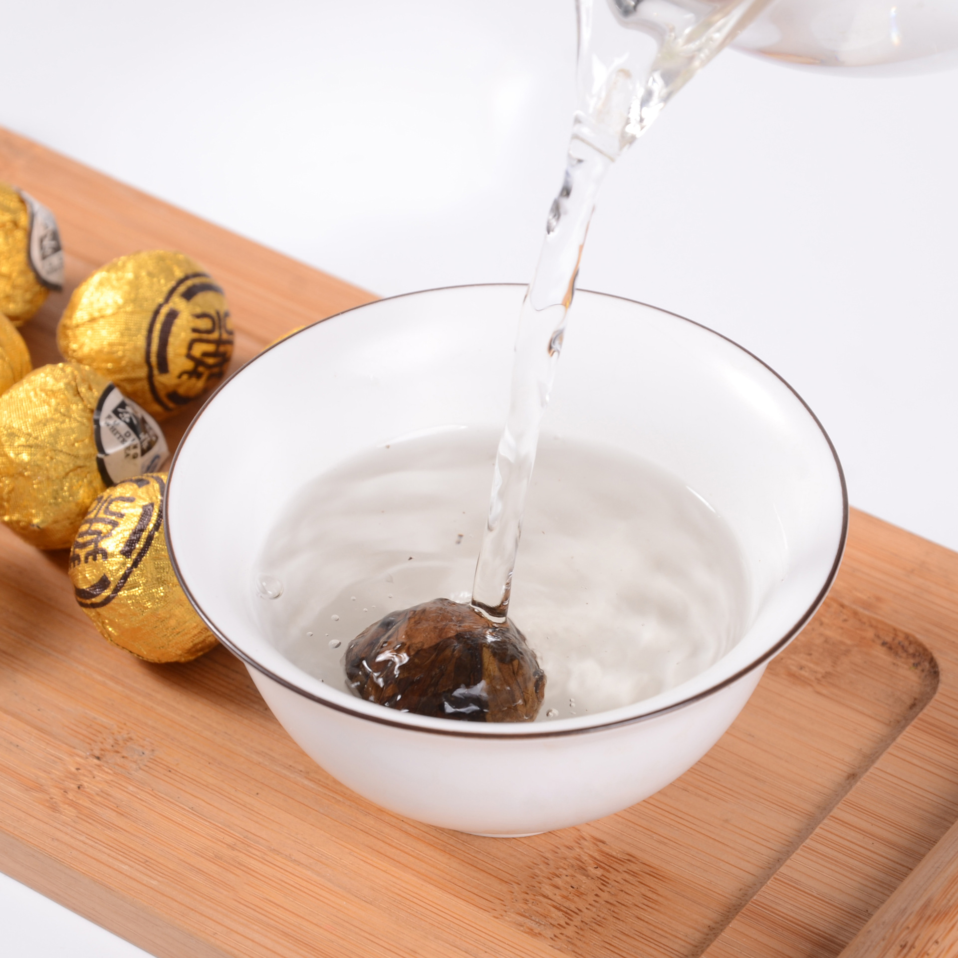 福鼎的白茶2015年寿眉老白茶龙珠茶袋装一颗一泡工艺白茶便捷