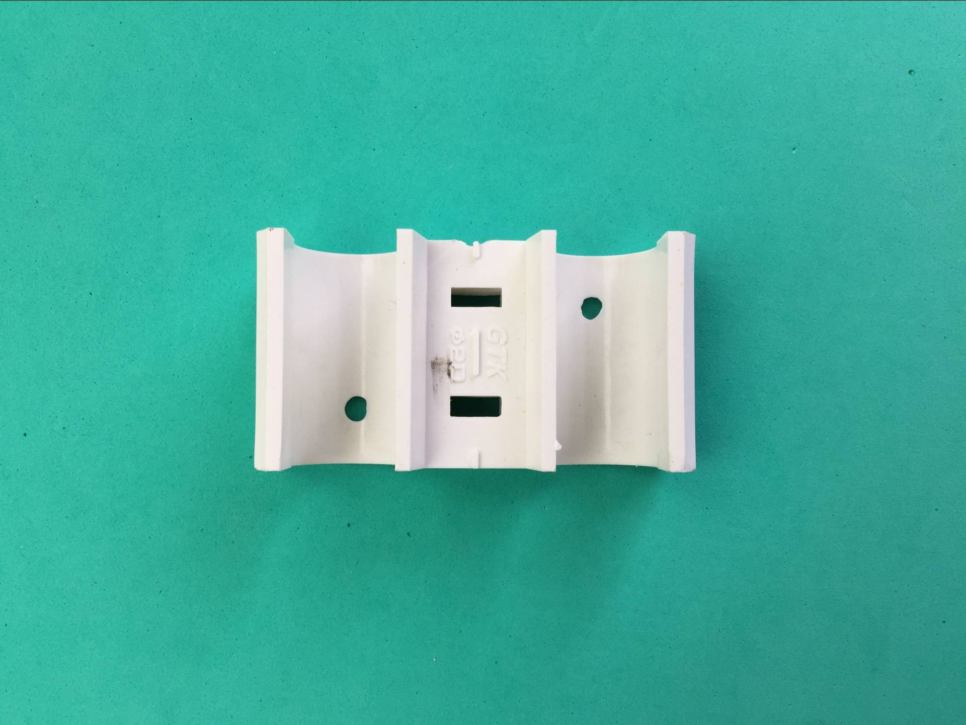 固特科pvc线槽配件明装卡子阴