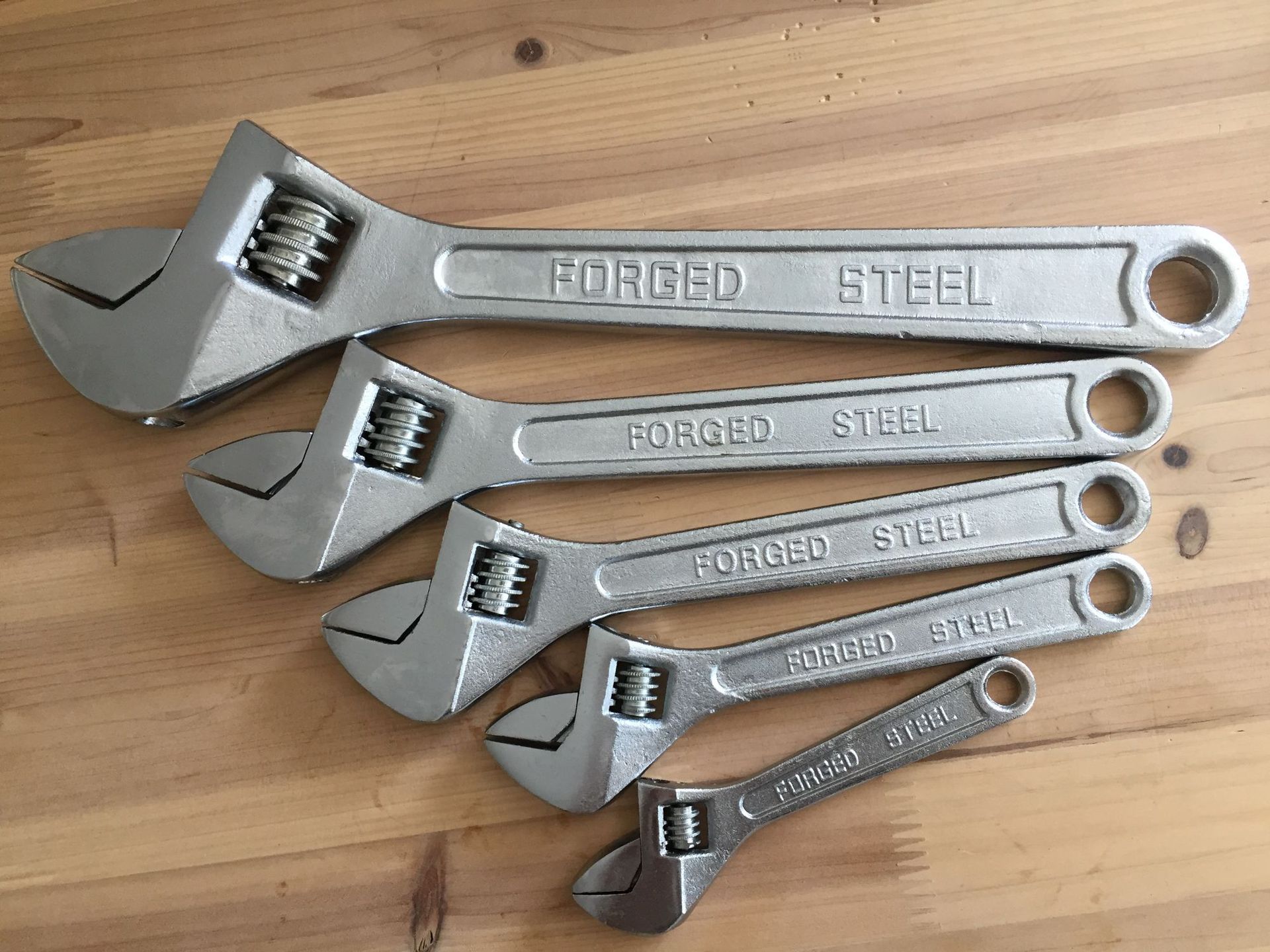 经济款可调活络扳手开口可调扳手万能工具活动扳手6 8 10 12 15寸