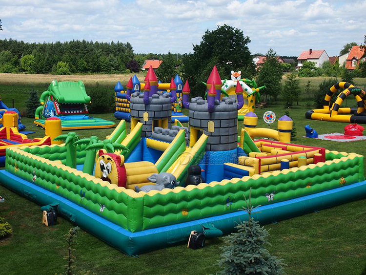 蹦跳钻滑攀爬儿童充气城堡室外攀岩游乐场设备大型蹦蹦床淘气堡