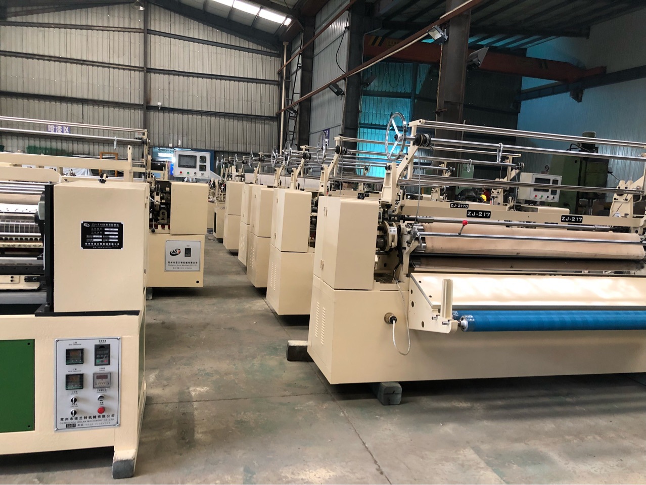 zj217多功能压折机压皱机打褶机压褶机