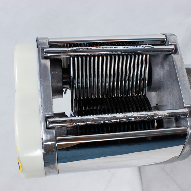 俏媳妇绞肉机台式12型商用全自电动不锈钢大功率灌肠绞陷机多功能