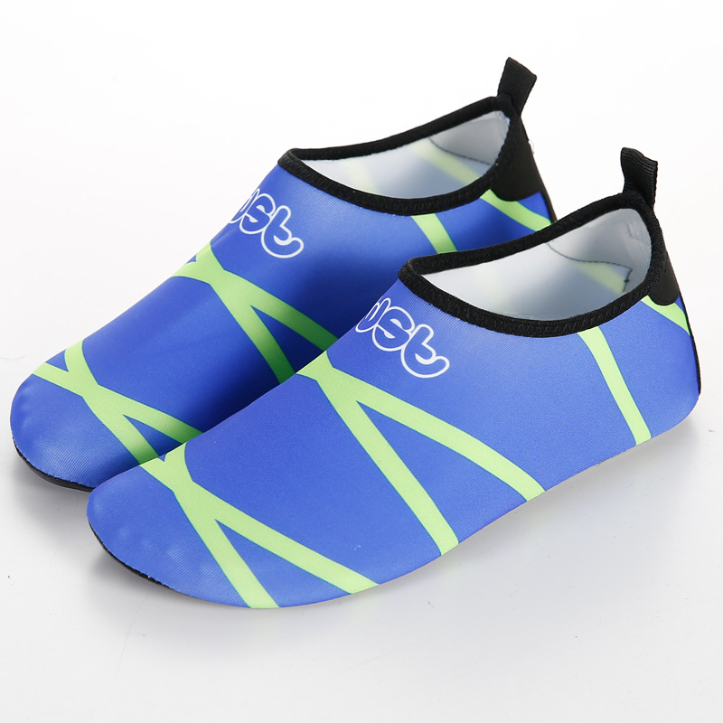 男女赤足软鞋浮潜鞋沙滩潜水鞋防滑跑步机鞋沙滩袜儿童涉水游泳鞋