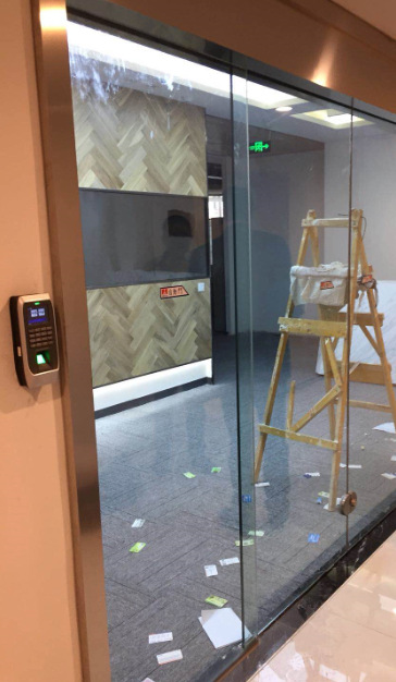 成都熙南科技有线责任公司办公室指纹门禁系统安装实例