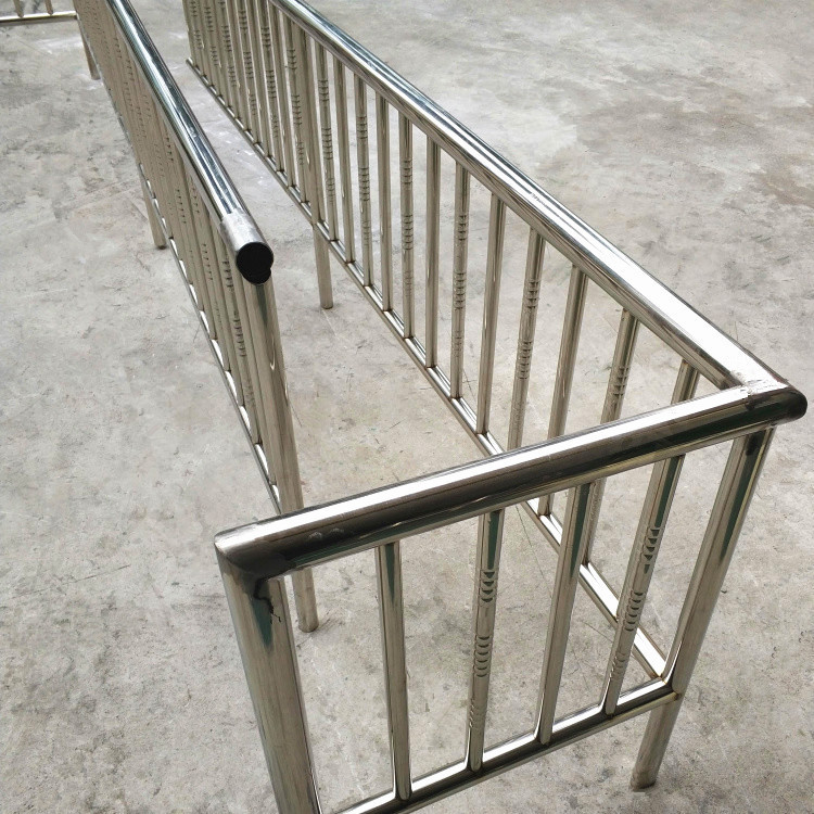 304不锈钢围栏来图来样定制直型安全护栏交通安全设施防护围栏