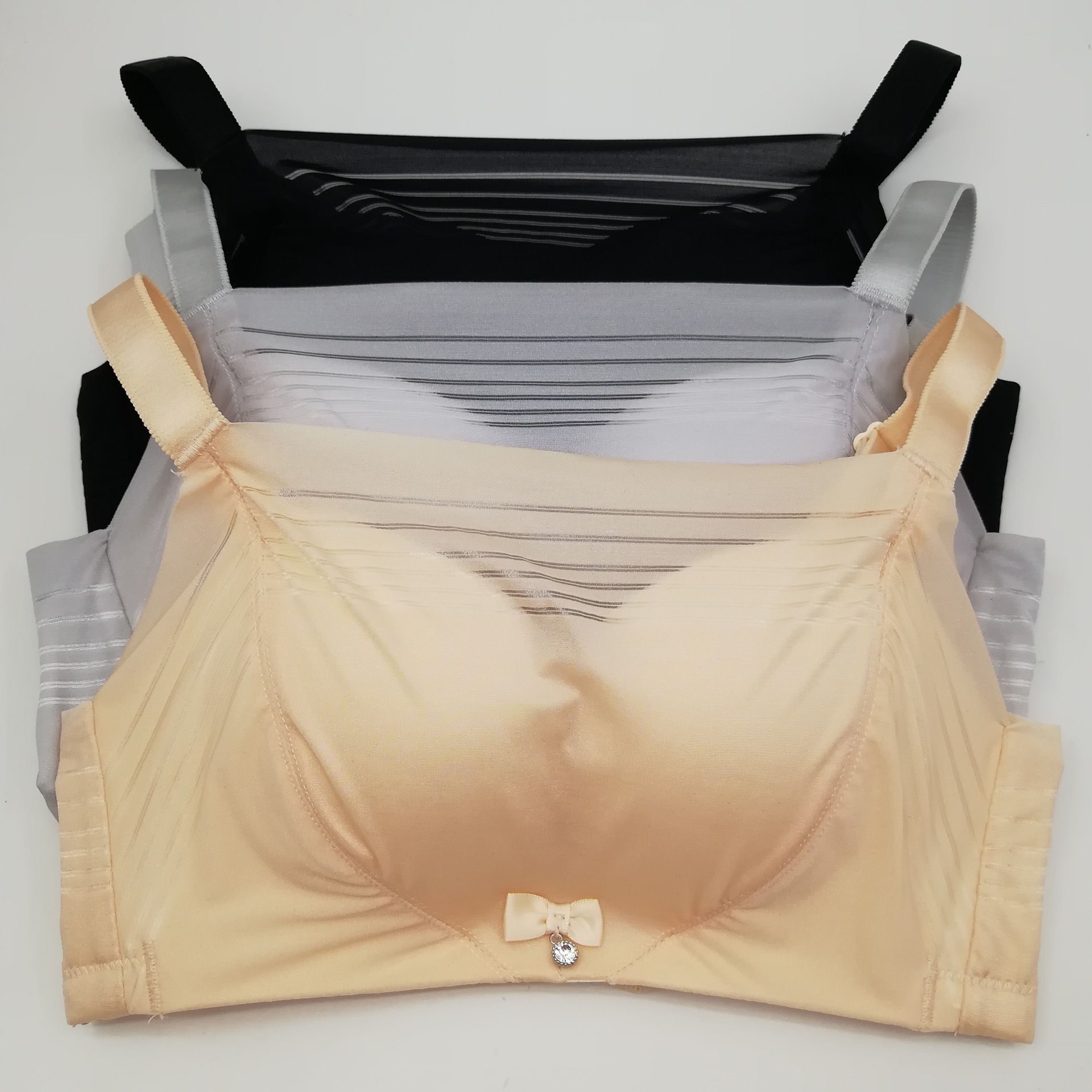 品牌无钢圈调整型聚拢蕾丝抹胸款 薄杯 34b-40b 1827