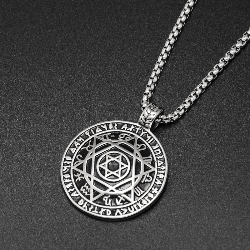 2019款欧美夜店嘻哈个性小封印六芒星钛钢项链挂饰男女款stn2547