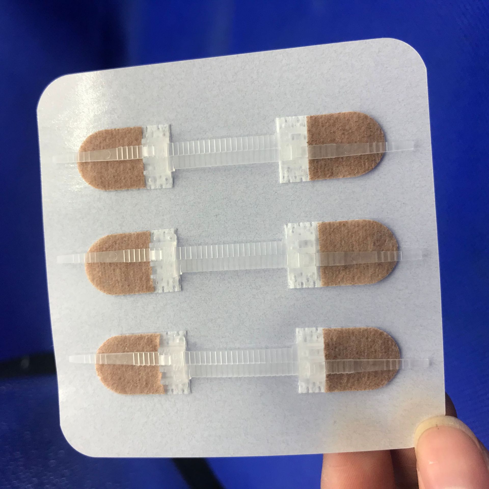 户外免缝胶带伤口快速缝合拉链式创可贴 新型无痛免缝针缝合贴