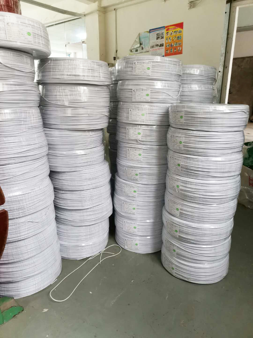 深圳厂家直销 适用于oppo pvc手机数据线半成品 线材订制加工