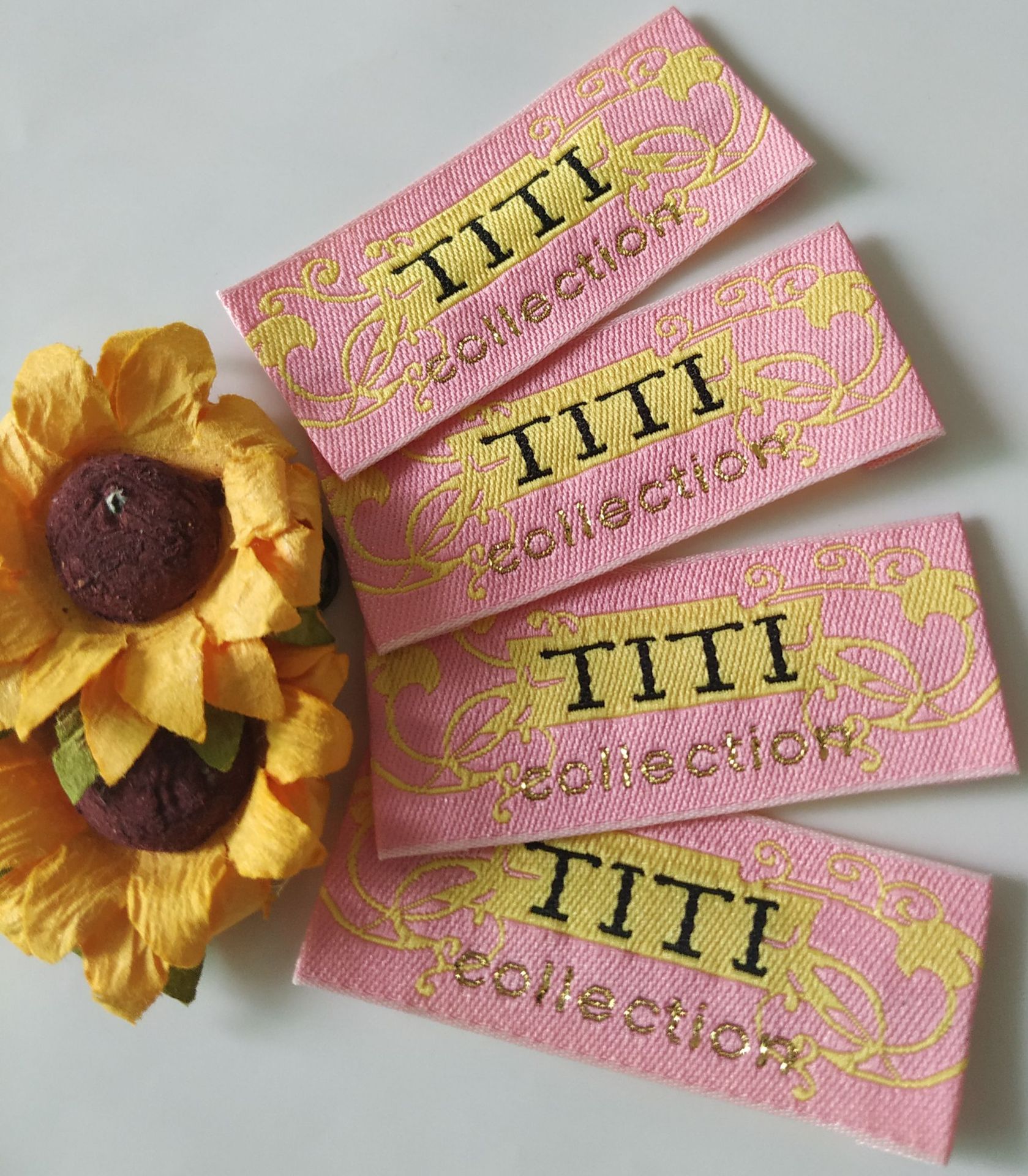 服装布标 衣领织标 高密度服装织唛 丝印布标 洗水唛 免费起样