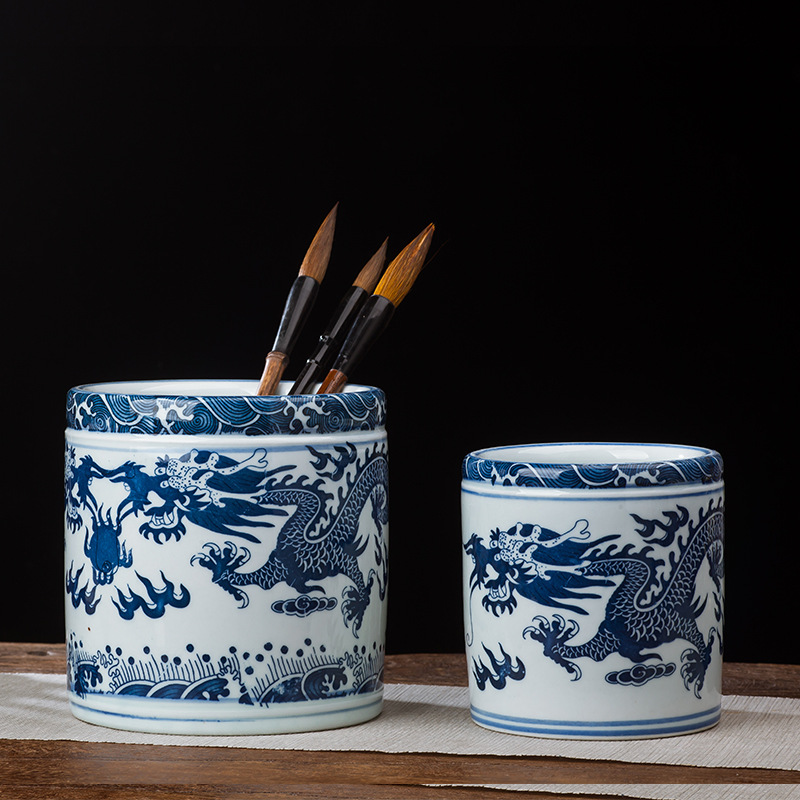 景德镇青花瓷笔筒办公教学书房用品学习文具办公室专用陶瓷笔筒