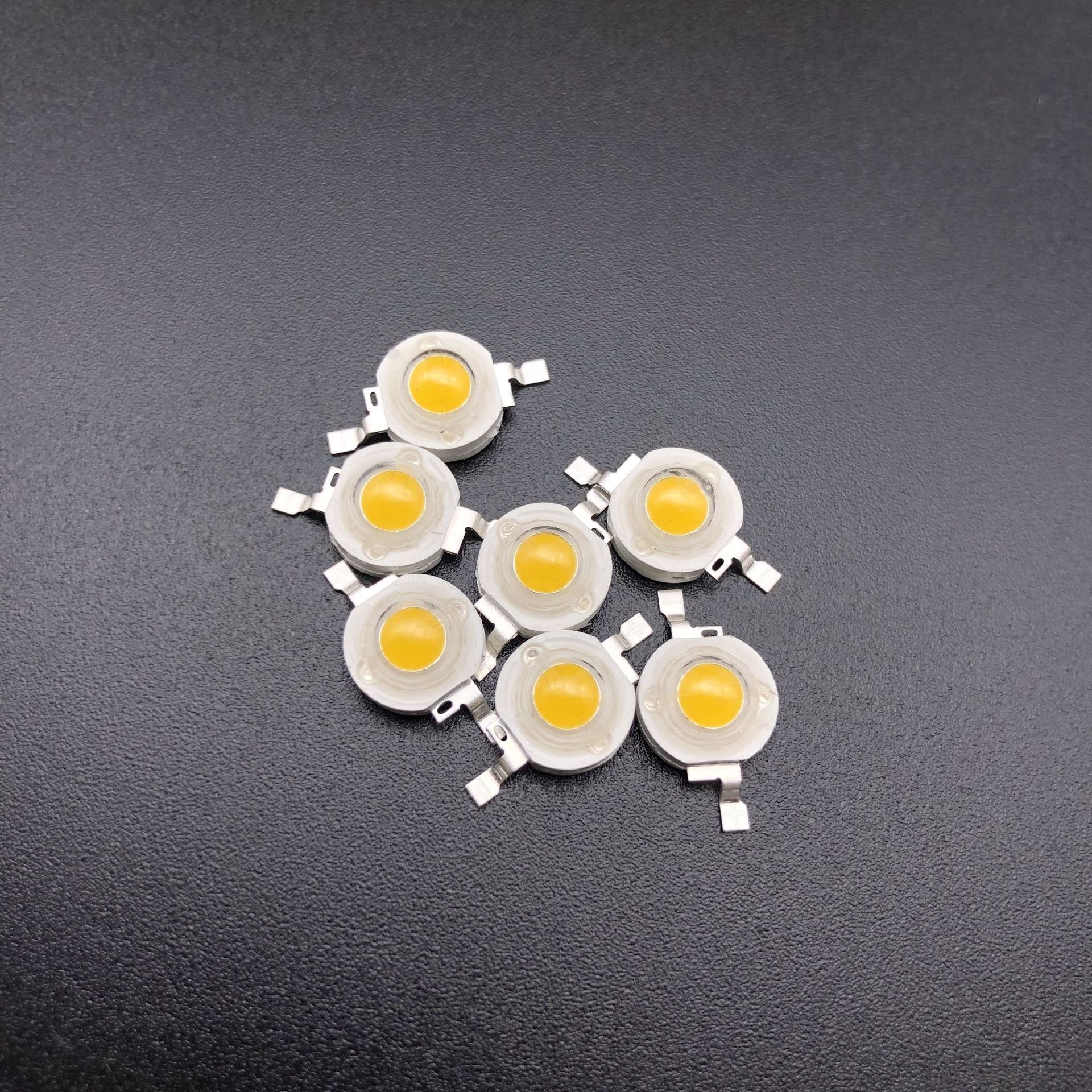 1w大功率灯珠 晶元33mil 1w晶元灯珠 白光led仿流明灯珠 现货供应