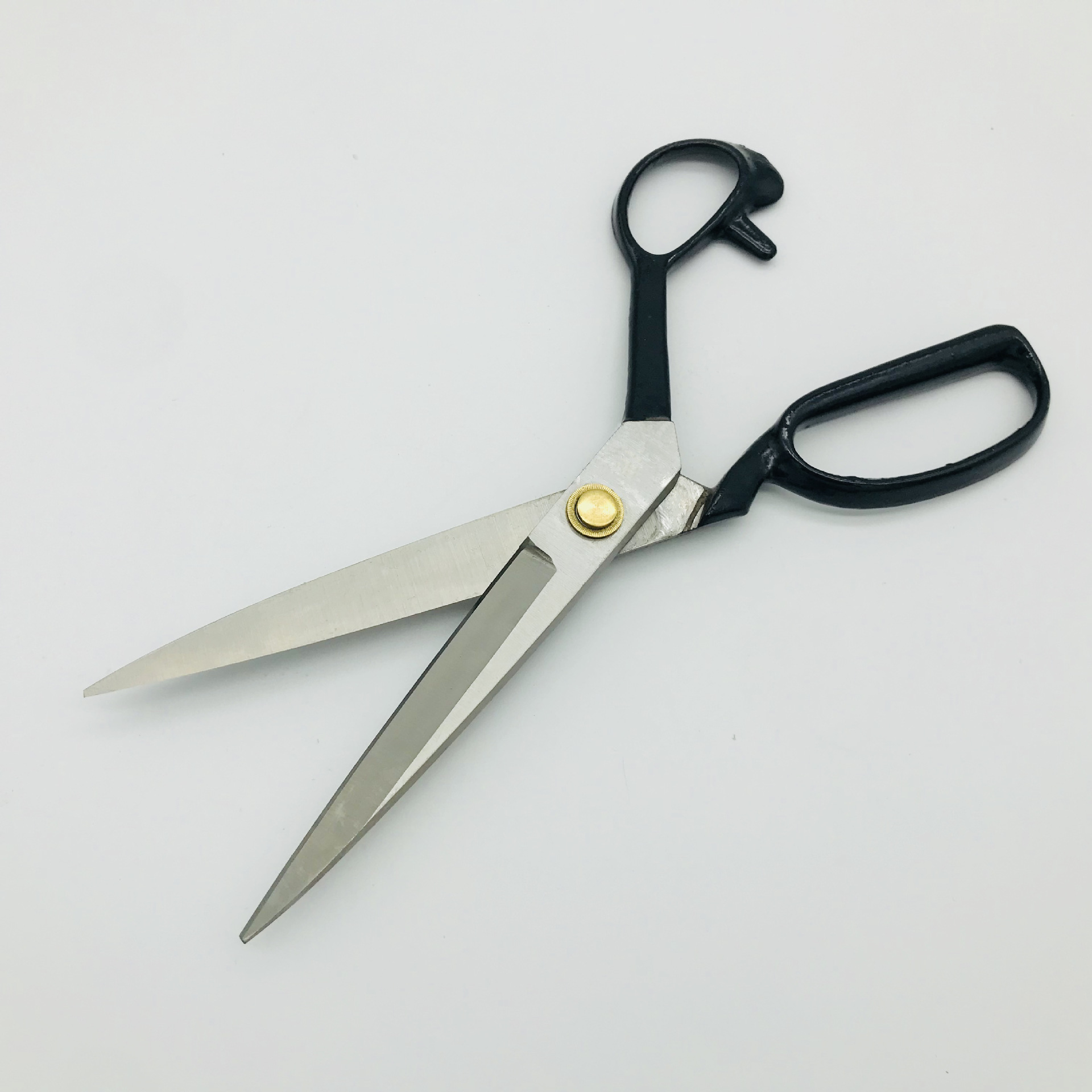 厂家直销高档裁缝剪刀 铁手柄裁缝剪刀 高档铸服装佐料大裁缝剪